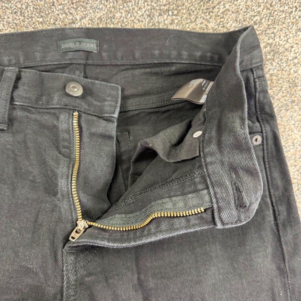 Uniqlo Selvedge Denim Jeans Mens 30 Black Slim Fit Straight Leg Stretch Red Line - Picture 4 of 14